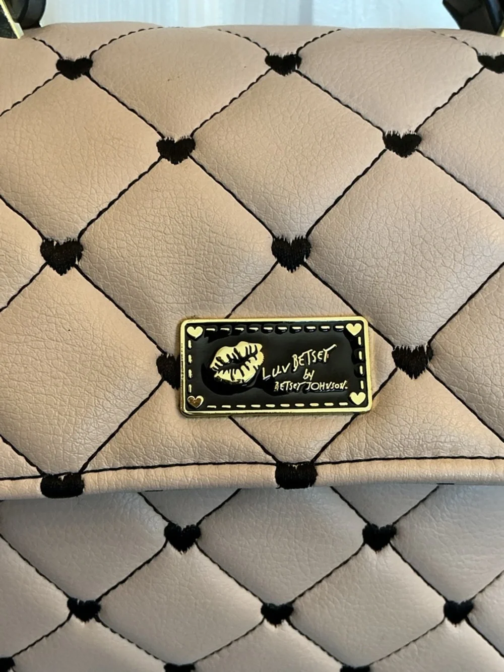 Luv Betsey by Betsey Johnson Pink Quilted Crossbody Bag Animal Print Side Hearts - Picture 3 of 16
